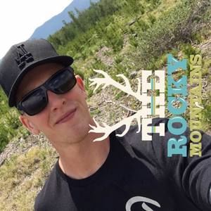 Meet your Posher, Corey